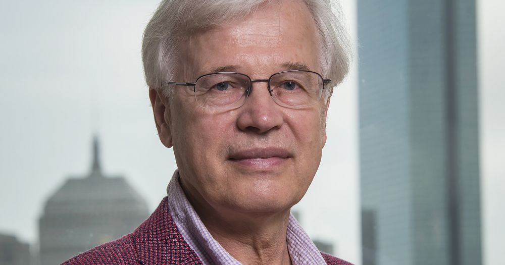 Bengt Holmström