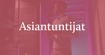 Asiantuntijapuheenvuorot tarjoavat ajankohtaista ja syventävää tietoa esimerkiksi taloudesta, ilmastosta, terveydestä ja teknologiasta. Ne tukevat organisaatioita tuomalla ulkopuolisen näkökulman päätöksenteon tueksi ja tarjoavat yleisölle uusia ajatuksia sekä käytännön esimerkkejä. Asiantuntijoilla on vahva osaaminen ja kokemus eri aloilta, ja he osaavat esittää monimutkaisetkin aiheet ymmärrettävästi. Puheenvuorot täydentävät tapahtumia tuoden sisältöä, joka sopii niin konferensseihin, koulutuksiin kuin sisäisiin tilaisuuksiin. Yhdistämällä tutkimustietoa ja käytännön näkökulmia asiantuntijat tekevät aiheistaan kuulijoille merkityksellisiä ja helposti lähestyttäviä.
